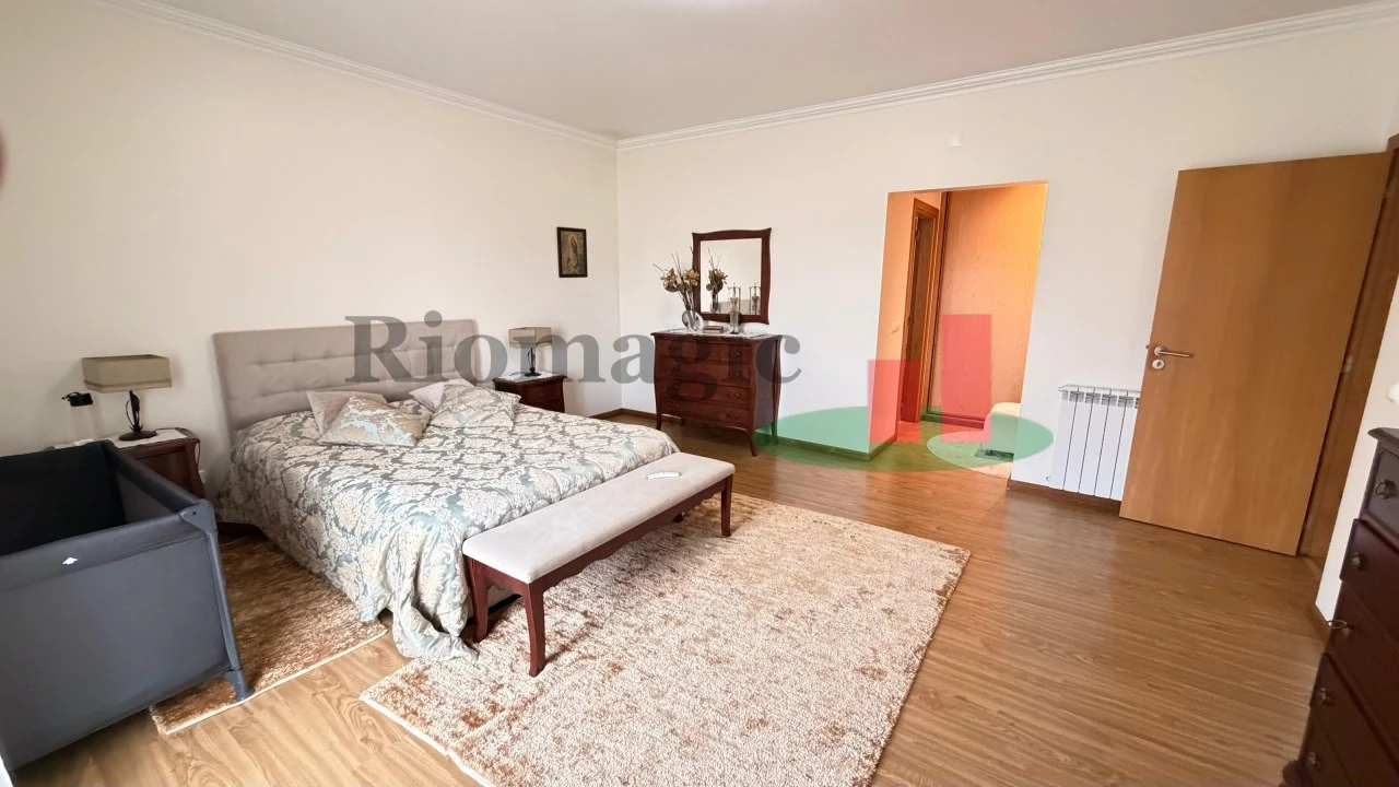 Moradia T5 para Venda em Rio Maior Foto 25