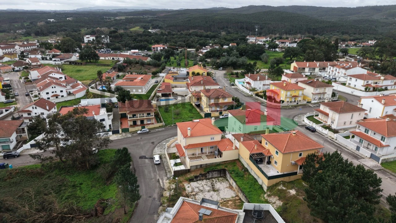 Moradia T5 para Venda em Rio Maior Foto 71