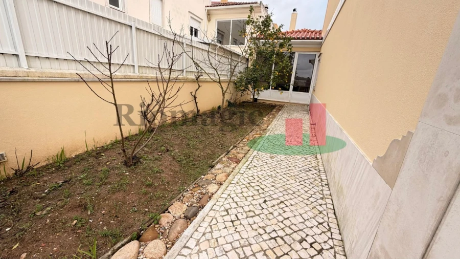 Moradia T5 para Venda em Rio Maior Foto 55