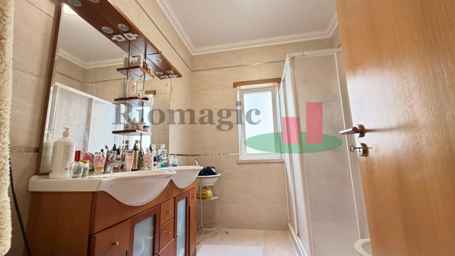 Moradia T5 para Venda em Rio Maior Foto 28