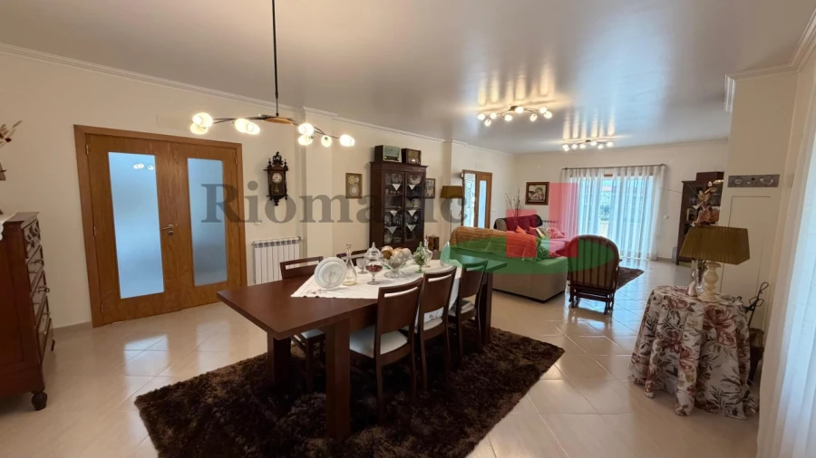 Moradia T5 para Venda em Rio Maior Foto 14