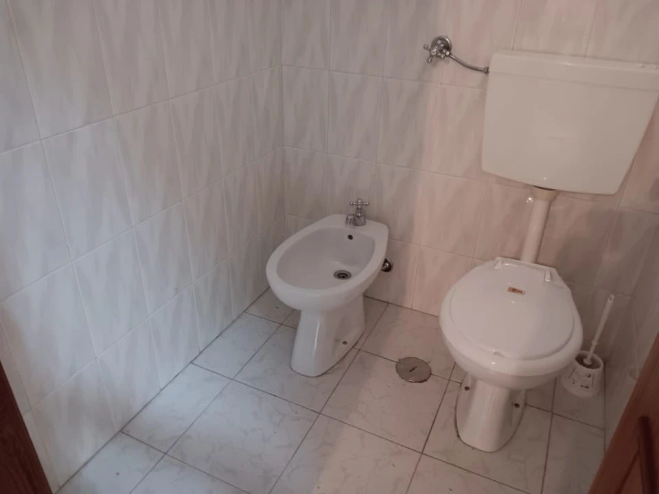 Loja para Venda em Cacém e São Marcos Foto 8