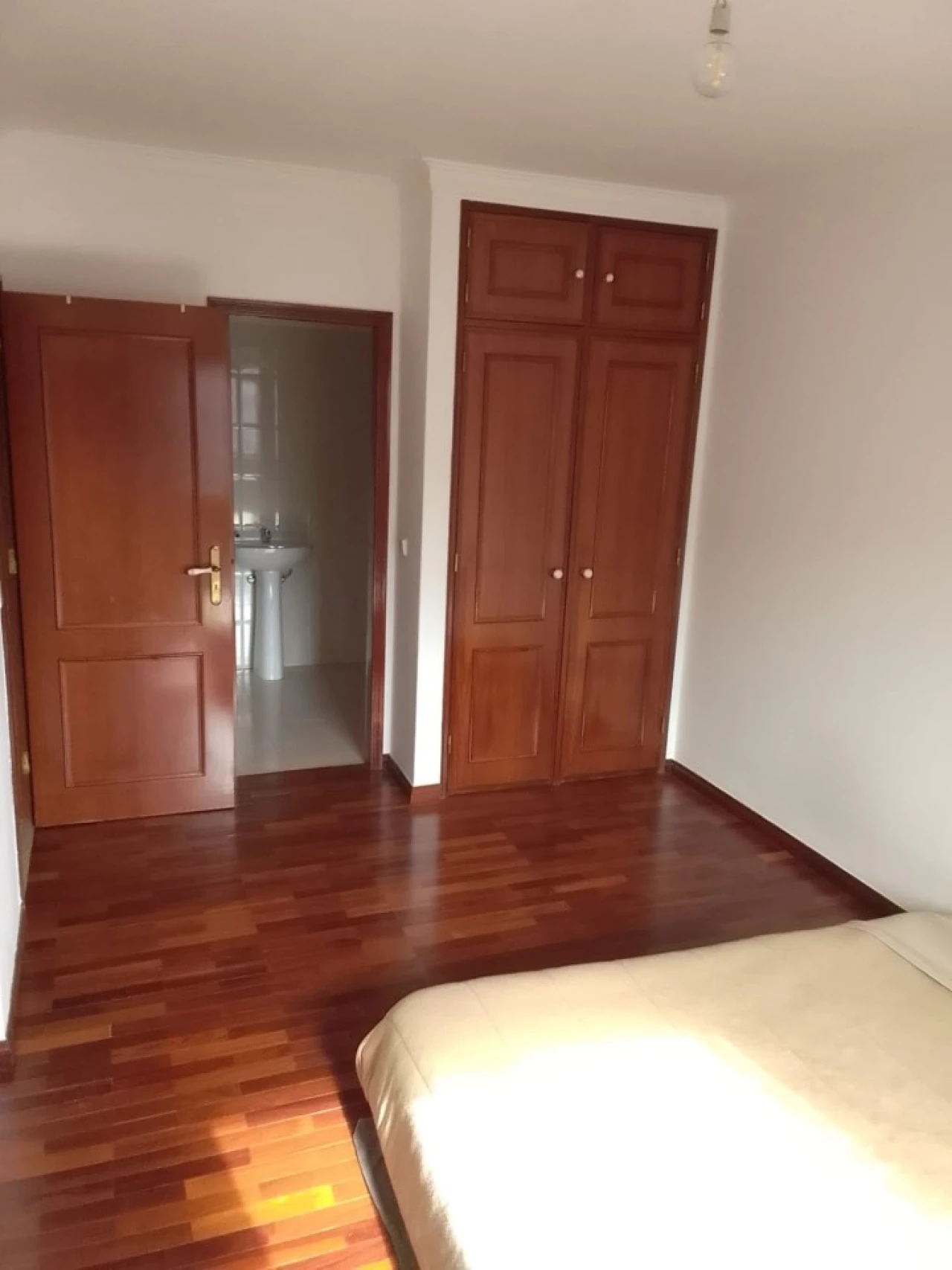 Apartamento T2 para Arrendamento em Algueirão-Mem Martins Foto 25