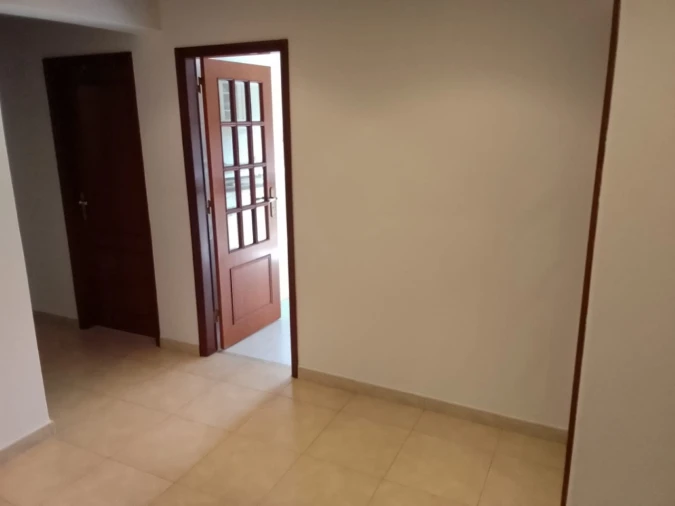 Apartamento T2 para Arrendamento em Algueirão-Mem Martins Foto 8