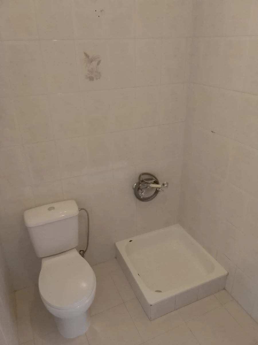 Apartamento T2 para Arrendamento em Algueirão-Mem Martins Foto 31