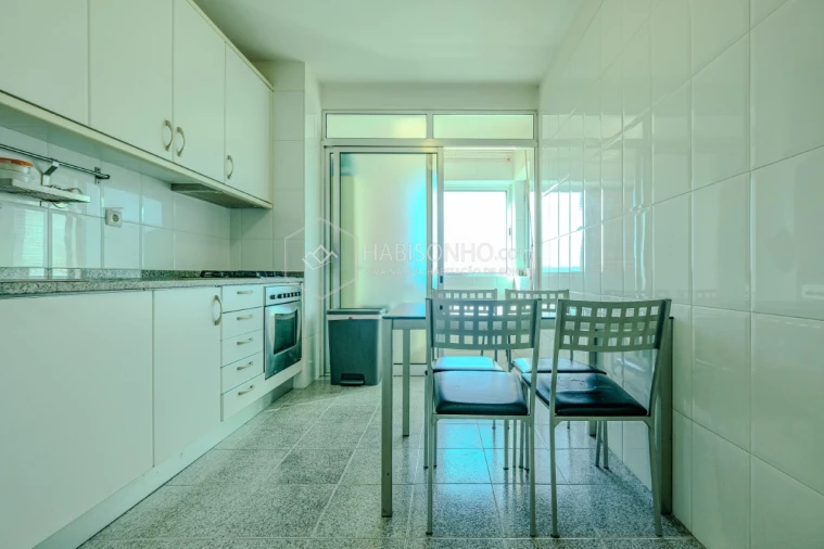 Apartamento T2 para Venda em Gondomar (São Cosme), Valbom e Jovim Foto 4