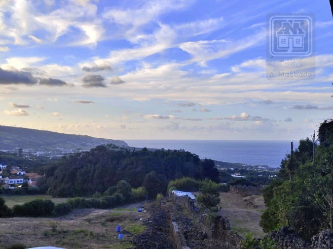 Terreno para Venda em São Vicente Ferreira