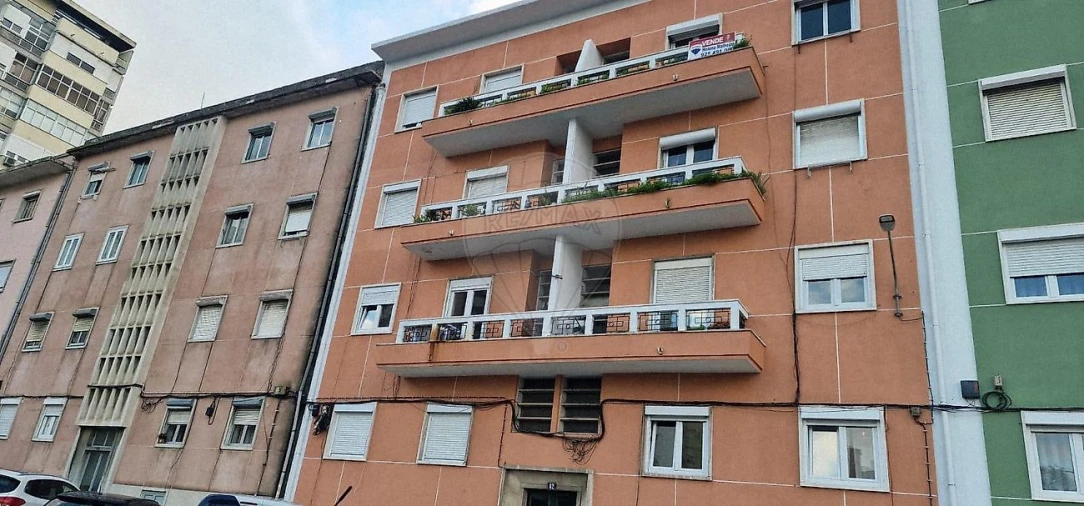 Apartamento T1 para Venda em Moscavide e Portela Foto 12