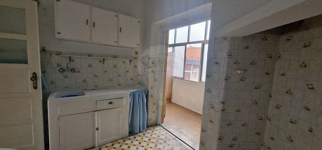 Apartamento T1 para Venda em Moscavide e Portela Foto 2