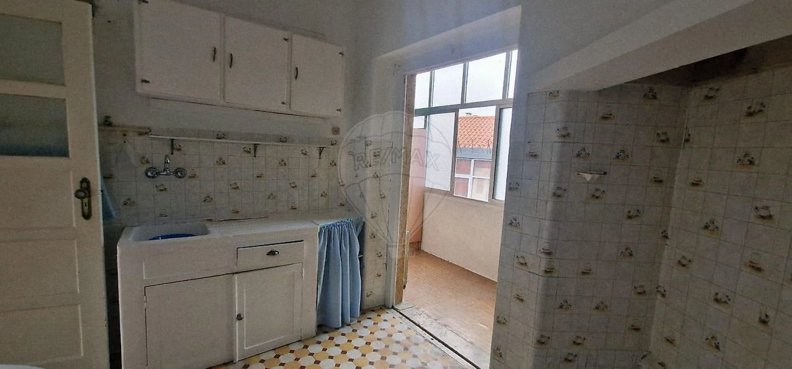Apartamento T1 para Venda em Moscavide e Portela Foto 2