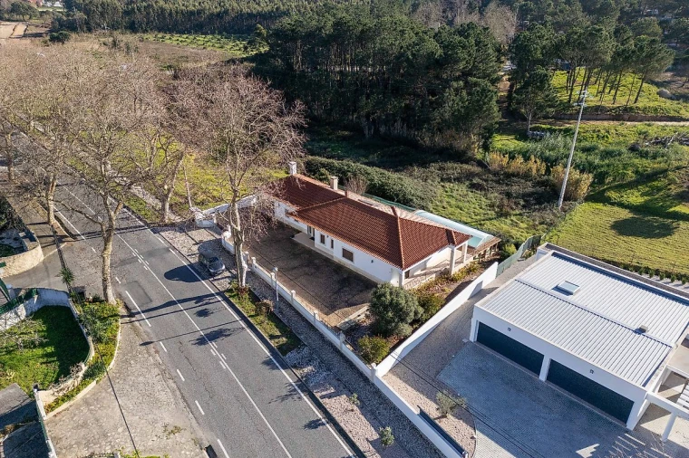 Moradia T3 para Venda em Foz do Arelho Foto 9