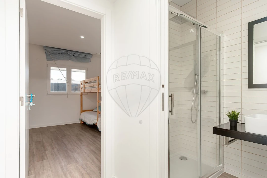 Moradia T4 para Venda em Azeitão (São Lourenço e São Simão) Foto 25