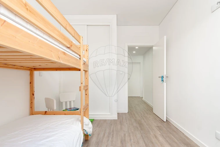 Moradia T4 para Venda em Azeitão (São Lourenço e São Simão) Foto 23