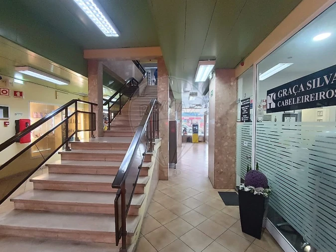 Loja para Venda em União das Freguesias de Setúbal Foto 14