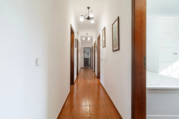 Moradia T3 para Venda em Venda do Pinheiro e Santo Estêvão das Galés Foto 14