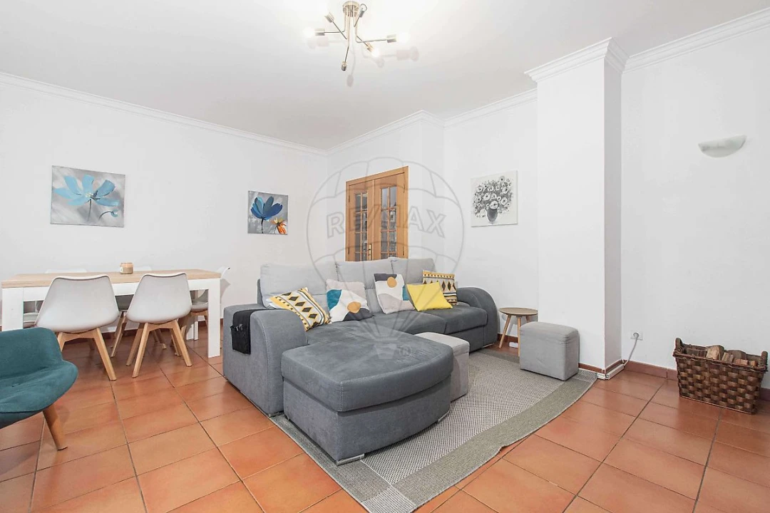 Apartamento T2 para Venda em Marvila, Ribeira Santarém, São Salvador, São Nicolau Foto 1