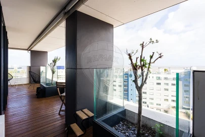 Apartamento T4 para Venda em Parque das Nações