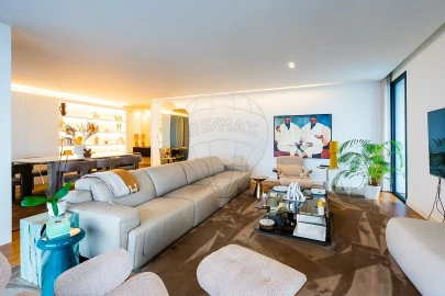 Apartamento T4 para Venda em Parque das Nações