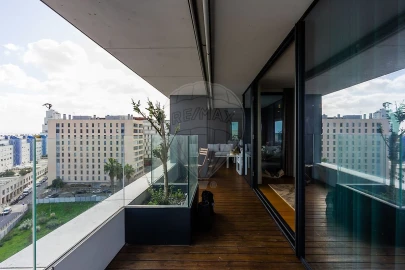 Apartamento T4 para Venda em Parque das Nações