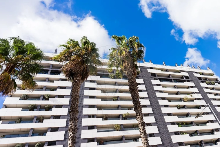 Apartamento T4 para Venda em Parque das Nações Foto 37