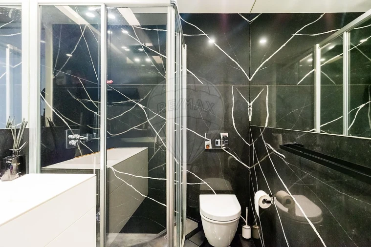 Apartamento T4 para Venda em Parque das Nações Foto 19