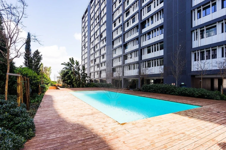Apartamento T4 para Venda em Parque das Nações Foto 35