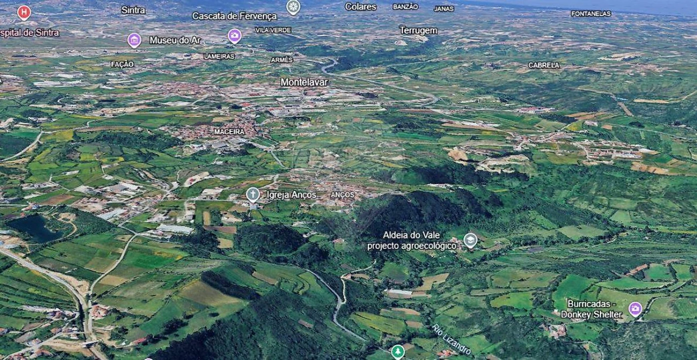 Armazém para Venda em Almargem do Bispo, Pêro Pinheiro e Montelavar Foto 1