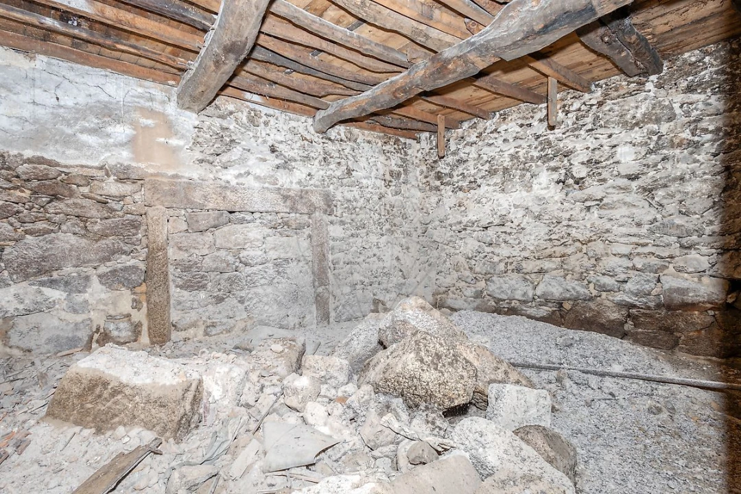 Moradia T2 para Venda em Possacos Foto 13