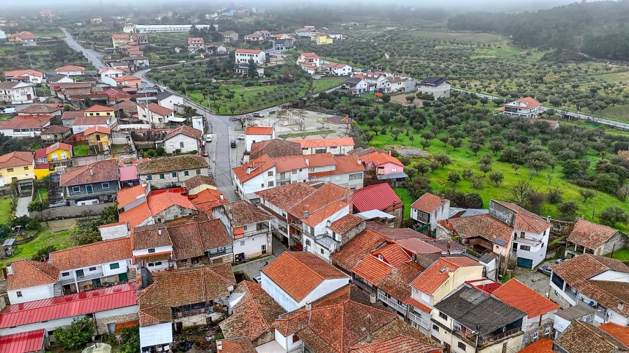 Moradia T2 para Venda em Possacos Foto 26