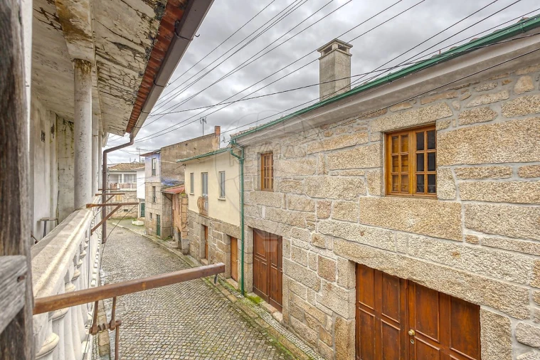 Moradia T2 para Venda em Possacos Foto 2