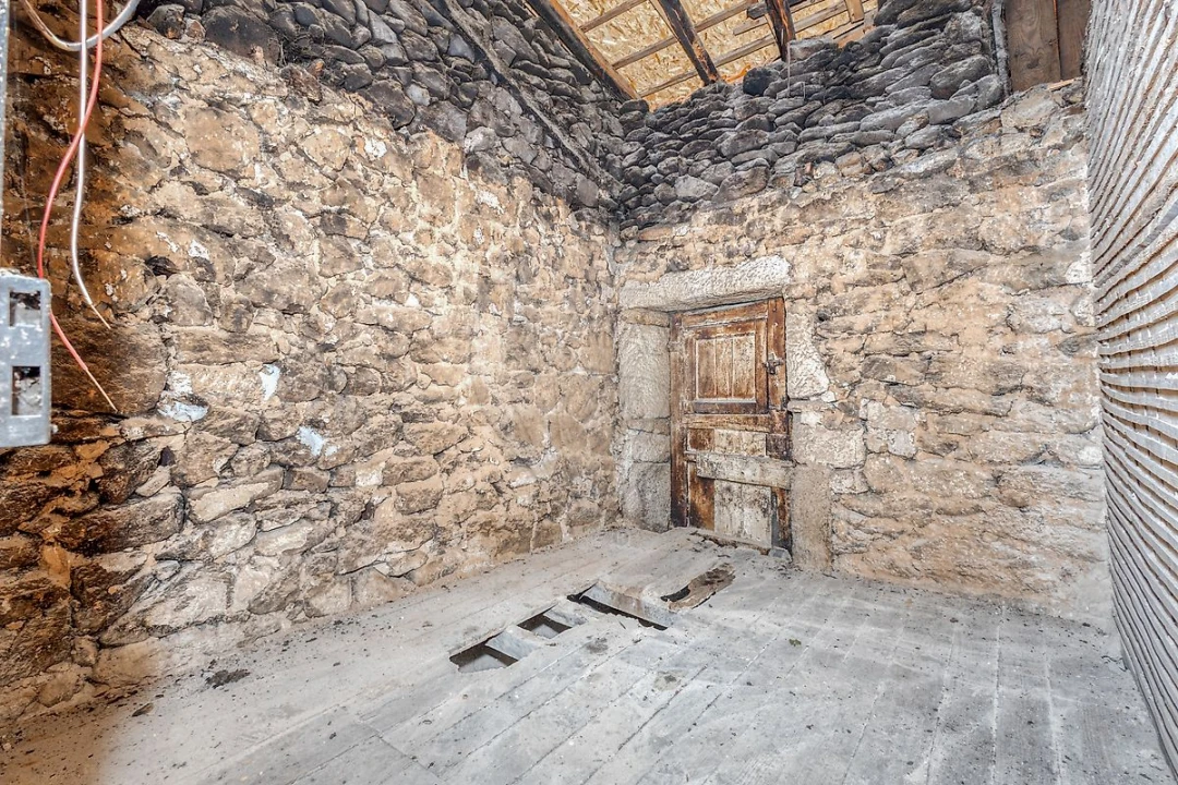 Moradia T2 para Venda em Possacos Foto 18