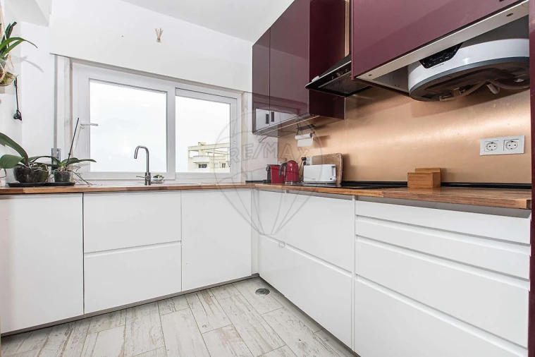 Apartamento T3 para Venda em Póvoa de Santa Iria e Forte da Casa Foto 10