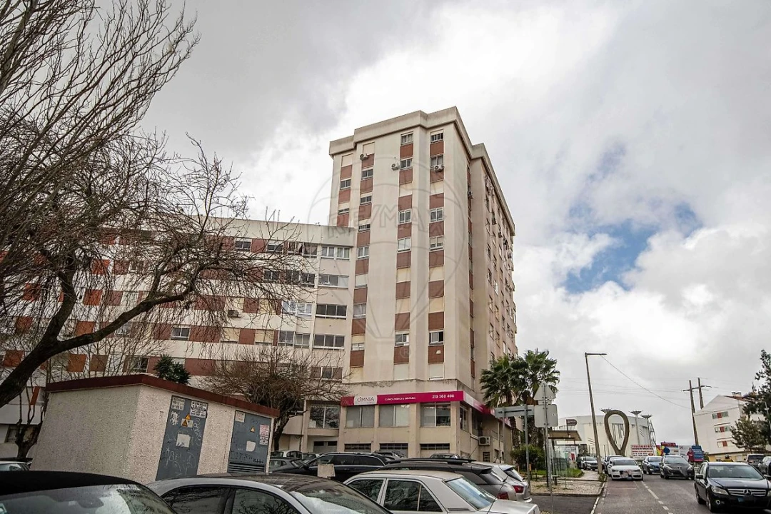 Apartamento T3 para Venda em Póvoa de Santa Iria e Forte da Casa Foto 21