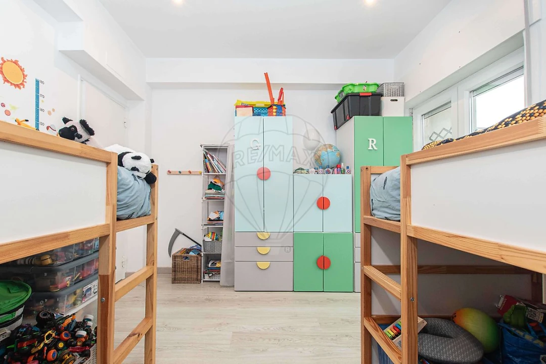 Apartamento T3 para Venda em Póvoa de Santa Iria e Forte da Casa Foto 18