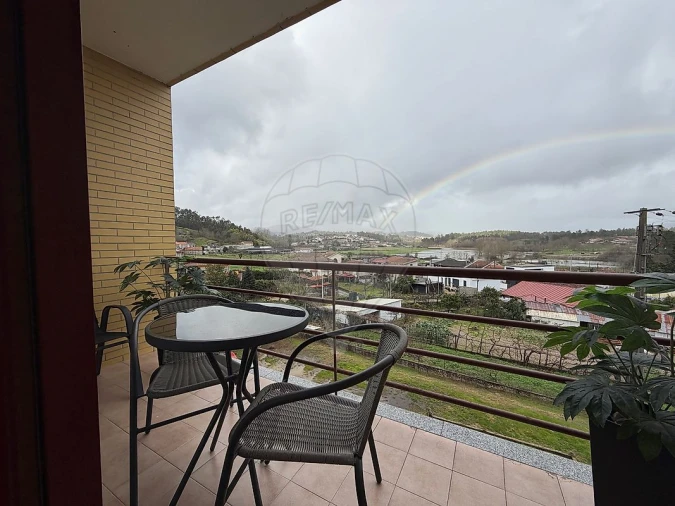 Apartamento T2 para Venda em Meinedo Foto 8