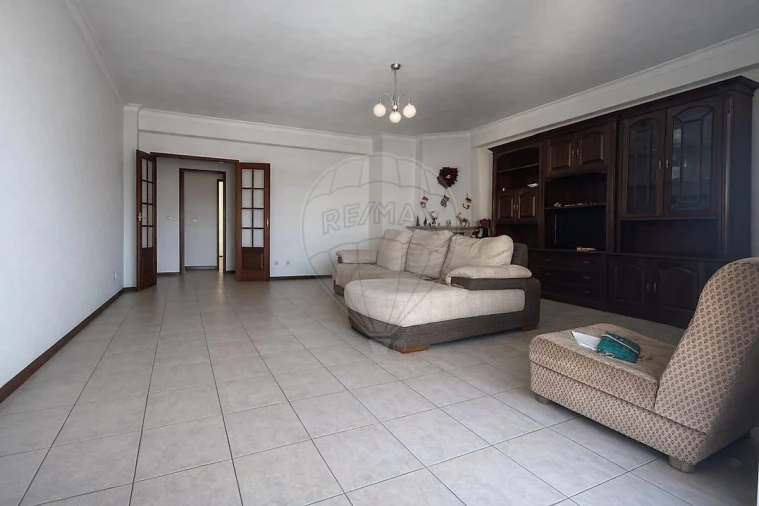 Apartamento T3 para Venda em Benedita Foto 6