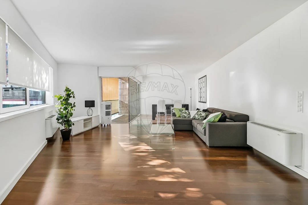 Apartamento T3 para Venda em Avenidas Novas Foto 9