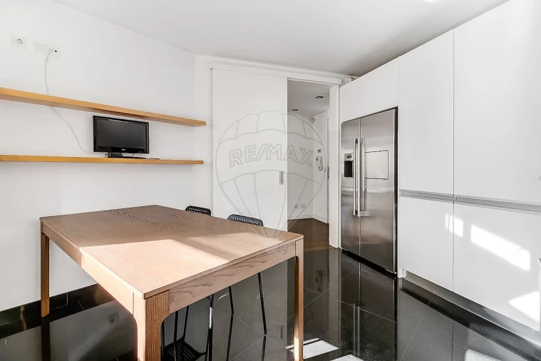 Apartamento T3 para Venda em Avenidas Novas Foto 16
