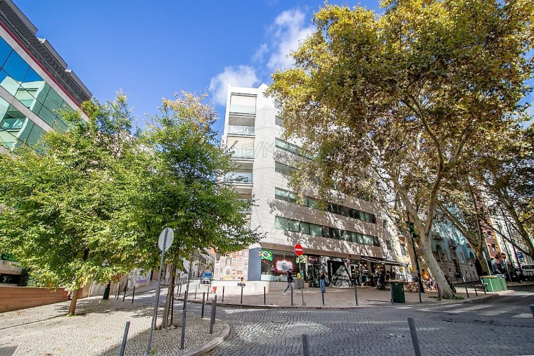 Apartamento T3 para Venda em Avenidas Novas Foto 6