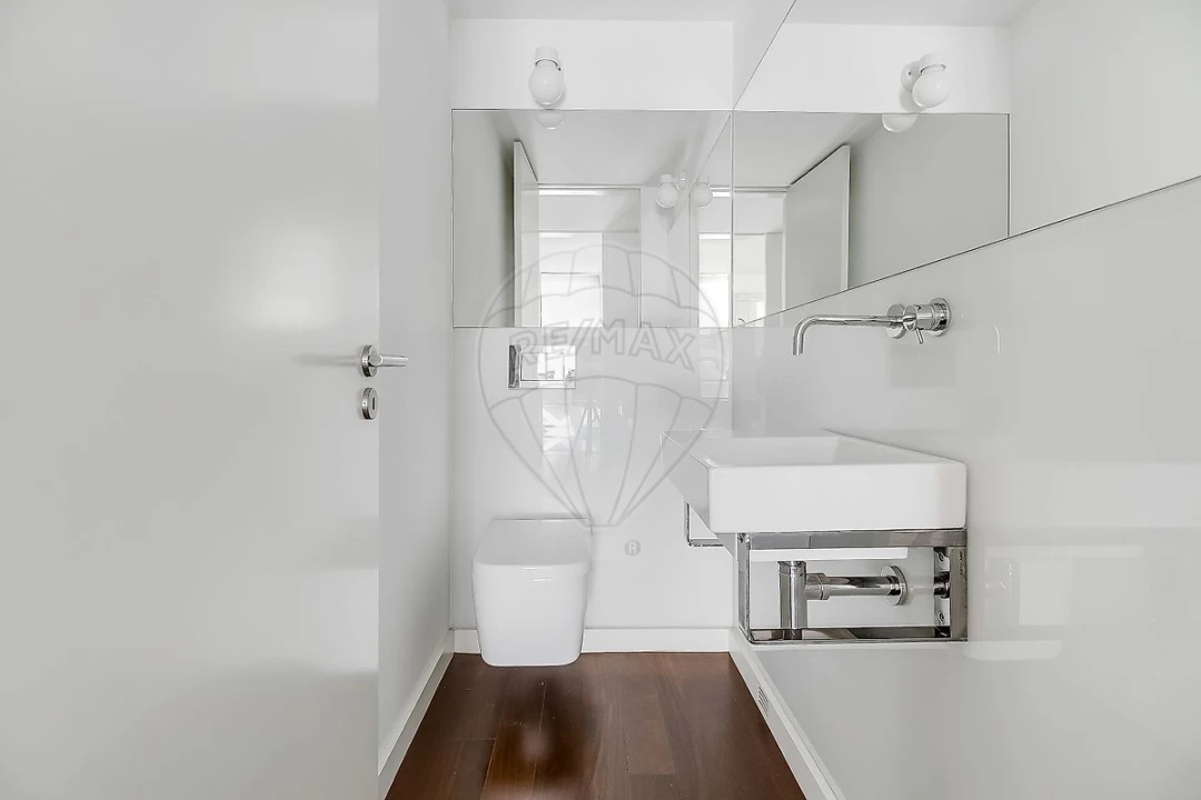 Apartamento T3 para Venda em Avenidas Novas Foto 3