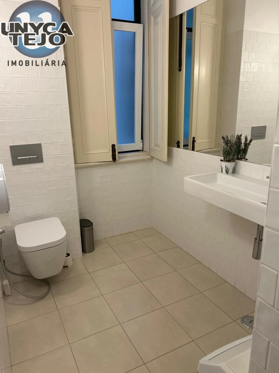 Escritório para Arrendamento em Avenidas Novas Foto 9