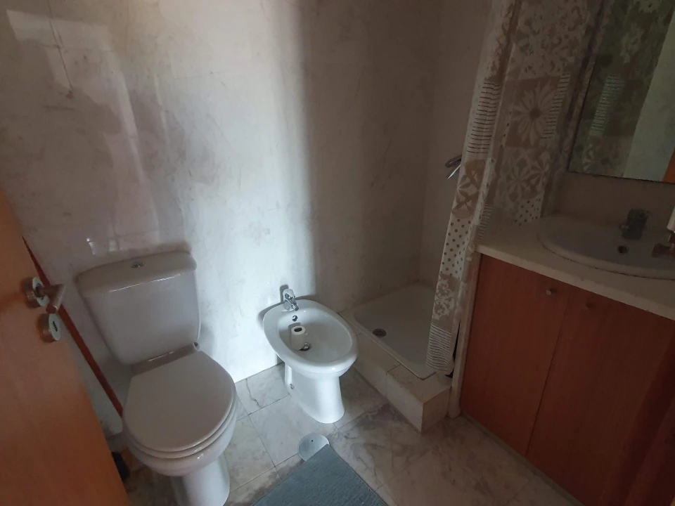 Apartamento T3 para Venda em Oliveira do Douro Foto 17