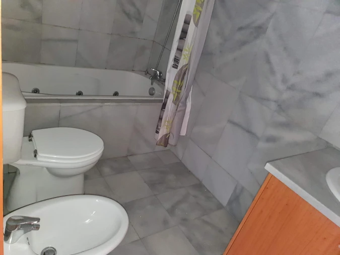 Apartamento T3 para Venda em Oliveira do Douro Foto 18