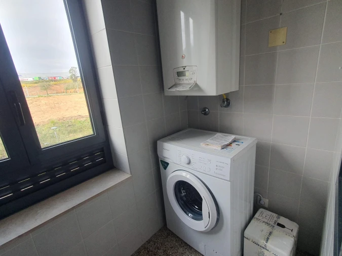 Apartamento T3 para Venda em Oliveira do Douro Foto 8