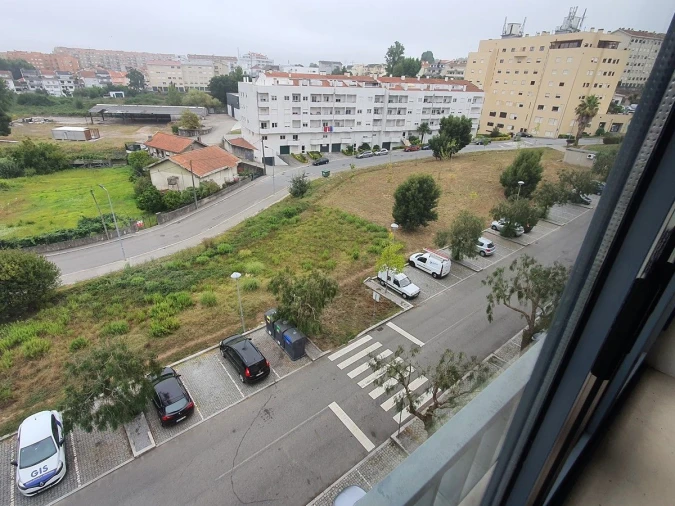 Apartamento T3 para Venda em Oliveira do Douro Foto 11