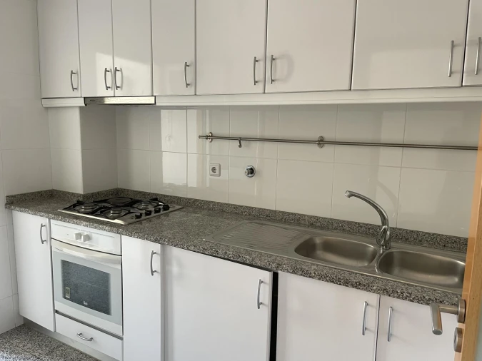 Apartamento T1 para Venda em Paranhos Foto 10