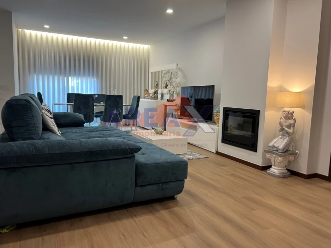 Apartamento T2 para Venda em O. Azeméis, Riba-Ul, Ul, Macinhata Seixa, Madail Foto 2