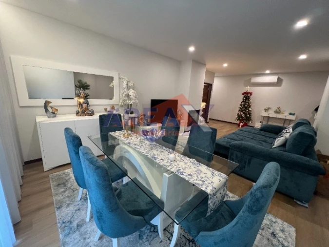 Apartamento T2 para Venda em O. Azeméis, Riba-Ul, Ul, Macinhata Seixa, Madail Foto 4