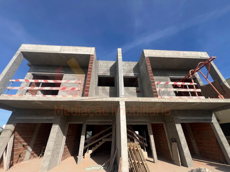 Moradia T4 para Venda em Fernao Ferro Foto 3