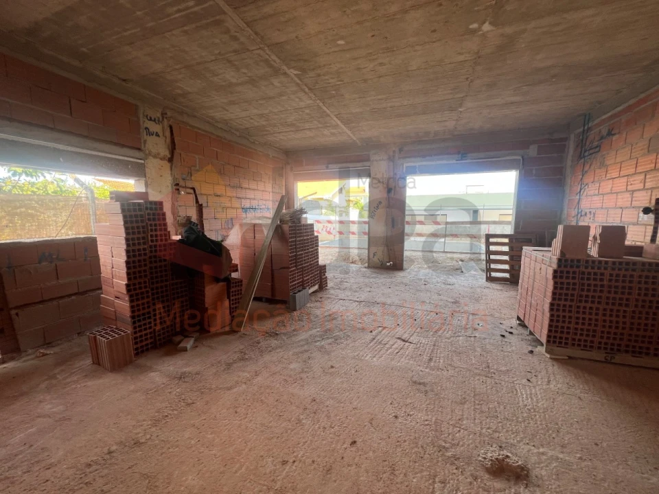 Moradia T4 para Venda em Fernao Ferro Foto 17